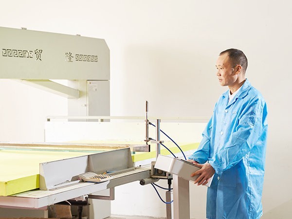 富利凱為您介紹EVA泡棉制品是什么